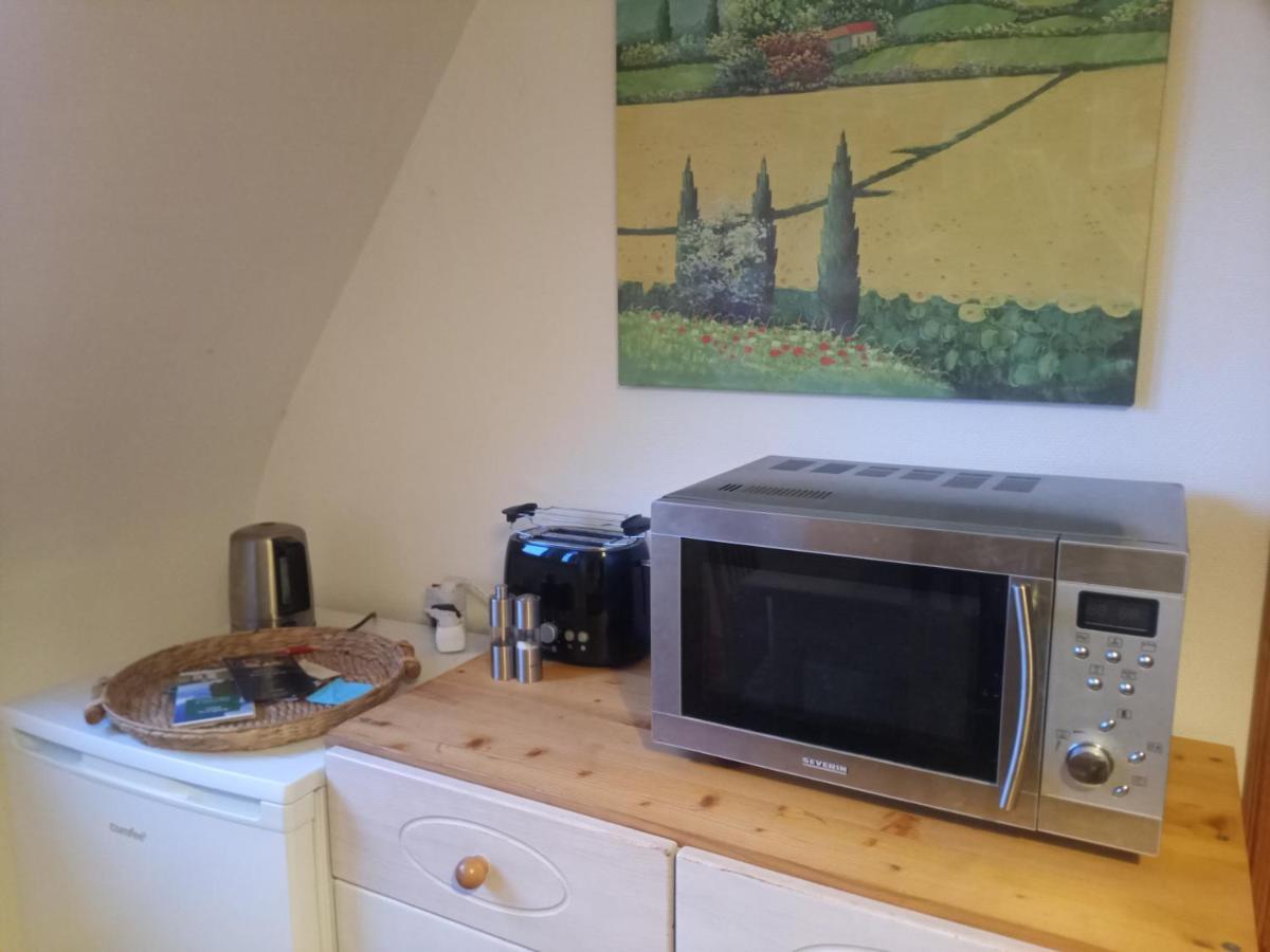 Familiensuite, Zwei Zimmer, Mitbenutzung Von Kuche Und Bad Rott Exterior foto